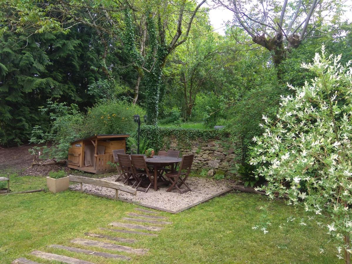 La Ferme Les Mamours La Bastide-l'Eveque Exterior foto